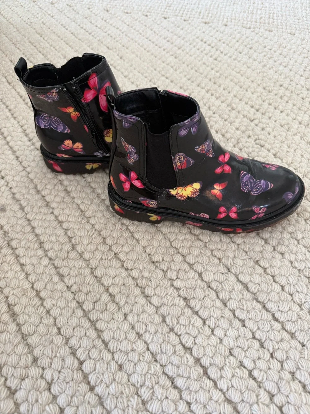 Girls Steve Madden Butterfly Rain Boots – Size 4 (big kids)